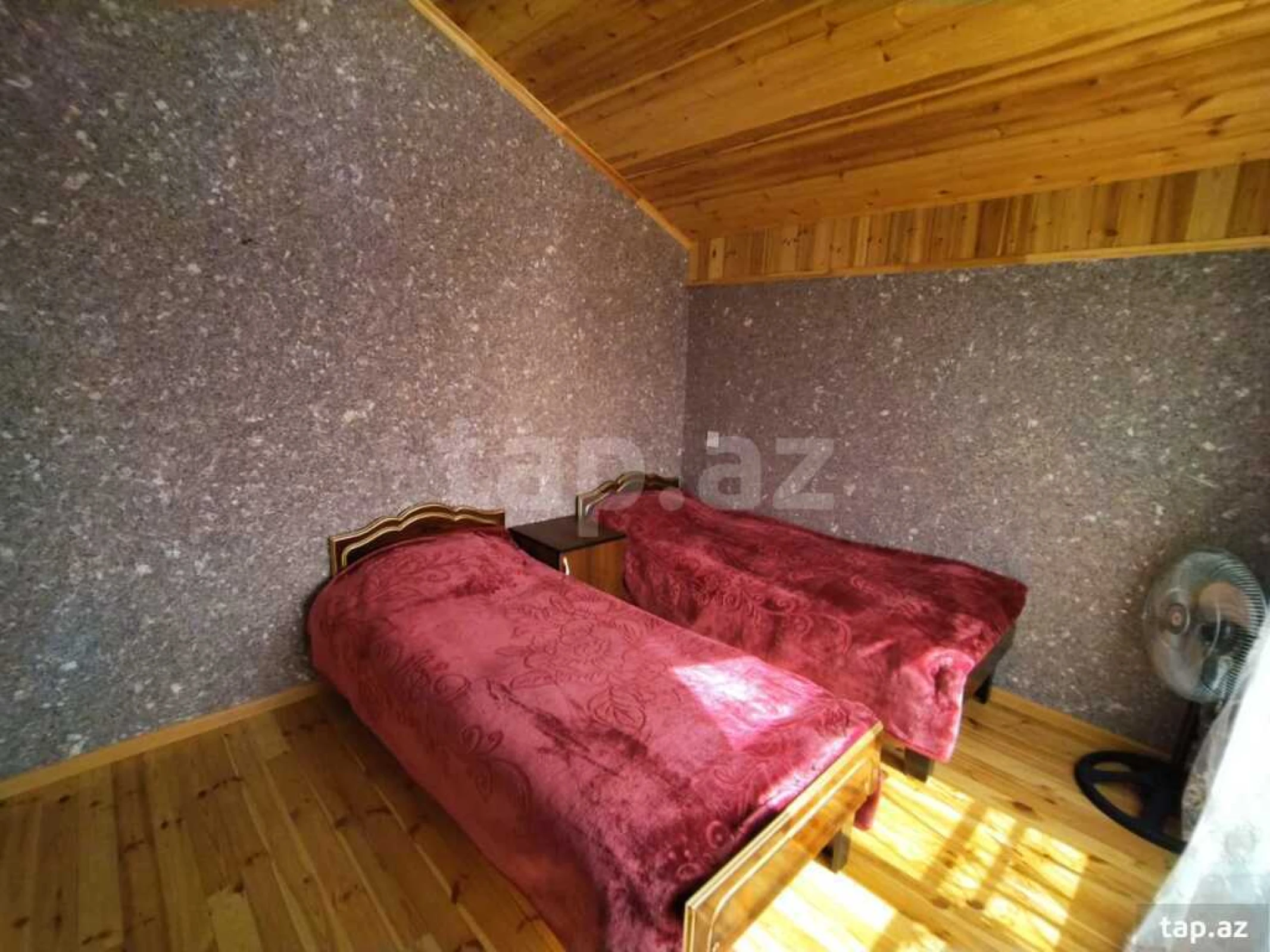 Kirayə verilir 4 otaqlı həyət evi