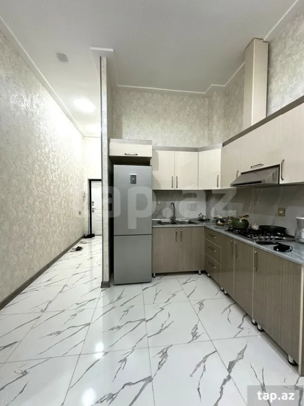 Satılır 3 otaqlı yeni tikili 74 m²