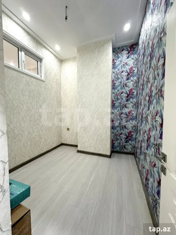 Satılır 3 otaqlı yeni tikili 74 m²