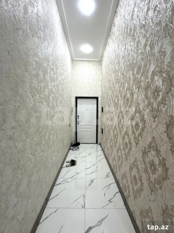 Satılır 3 otaqlı yeni tikili 74 m²