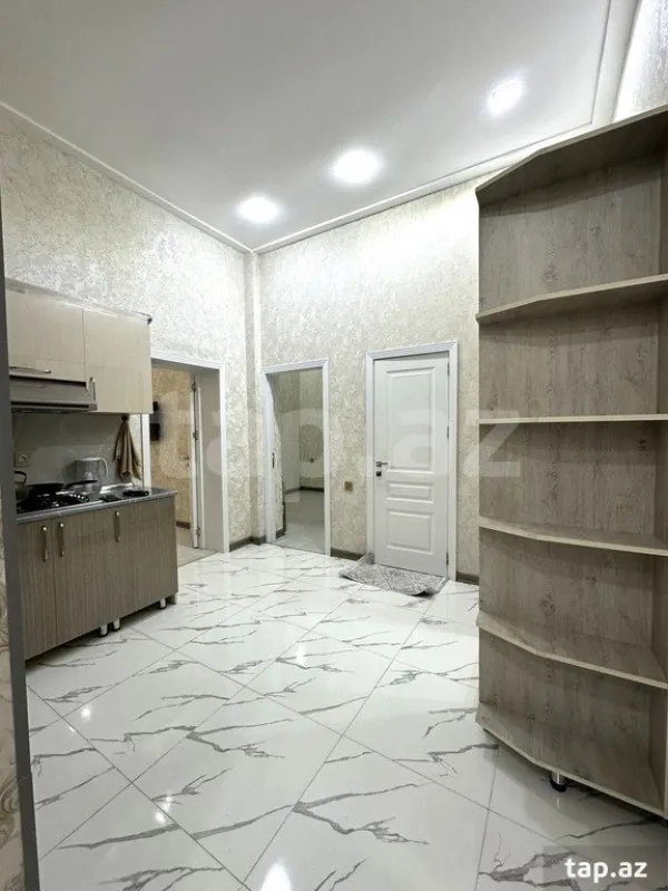 Satılır 3 otaqlı yeni tikili 74 m²