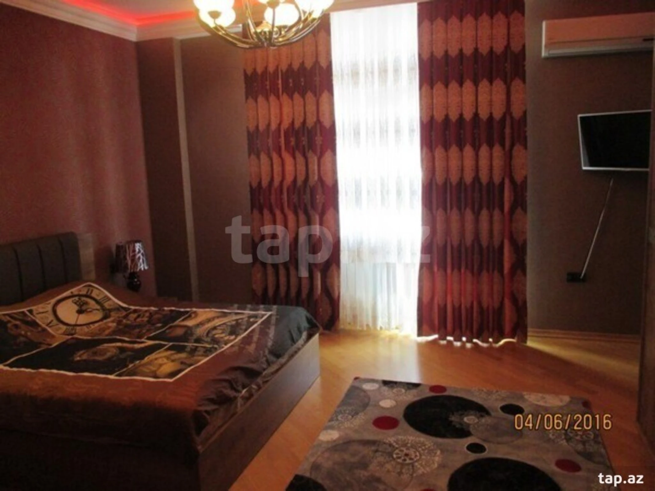 Kirayə verilir 3 otaqlı yeni tikili 130 m²