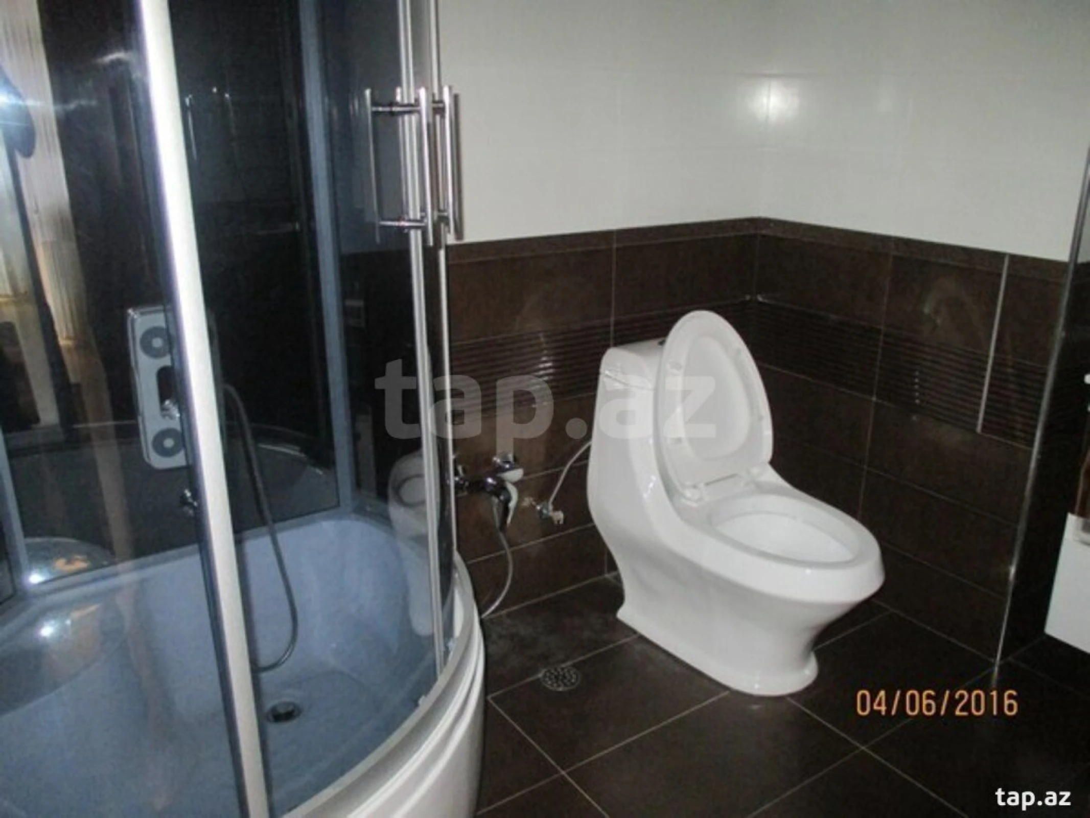 Kirayə verilir 3 otaqlı yeni tikili 130 m²