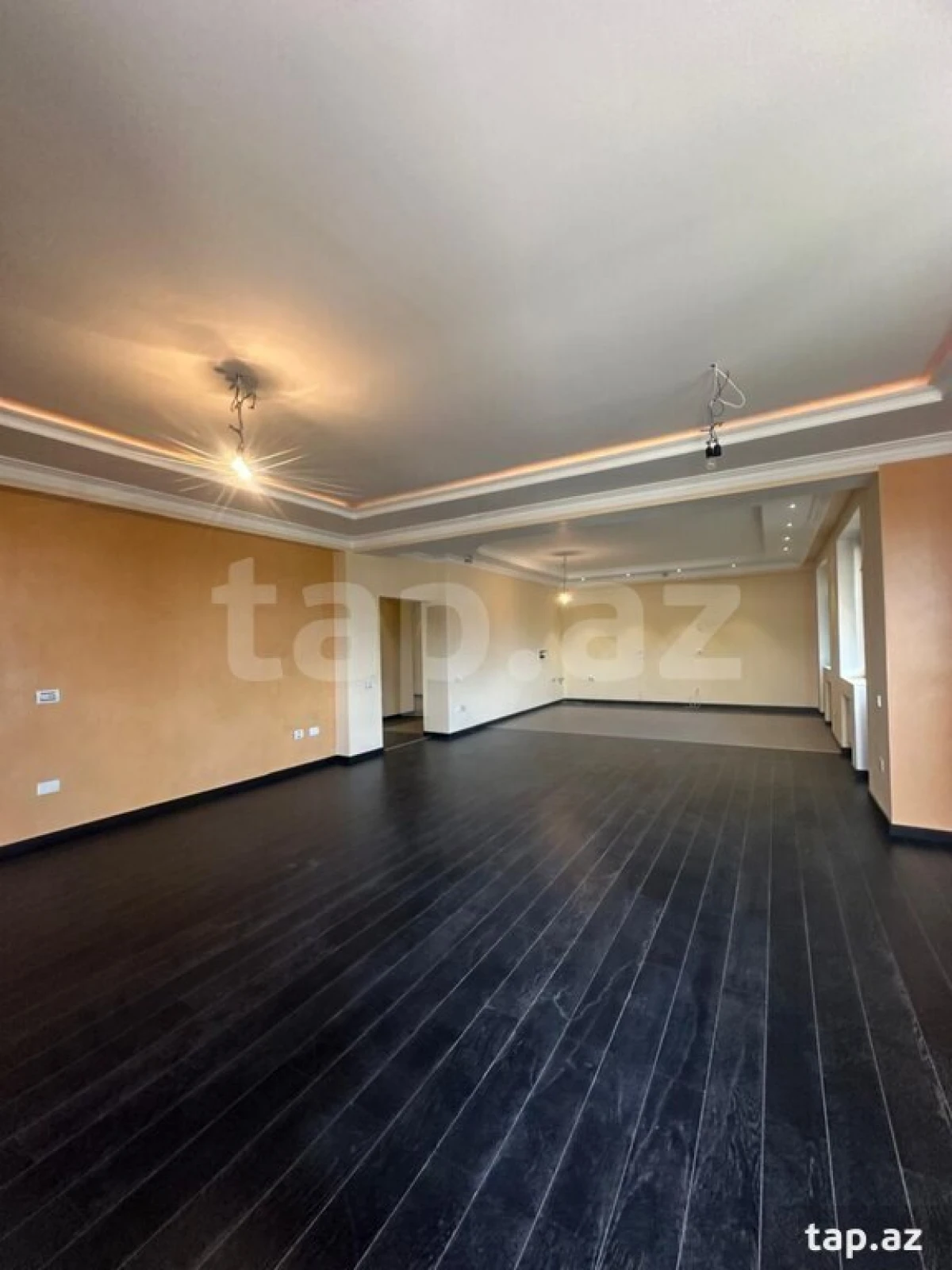 Satılır 6 otaqlı yeni tikili 265 m²