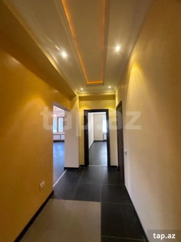 Satılır 6 otaqlı yeni tikili 265 m²
