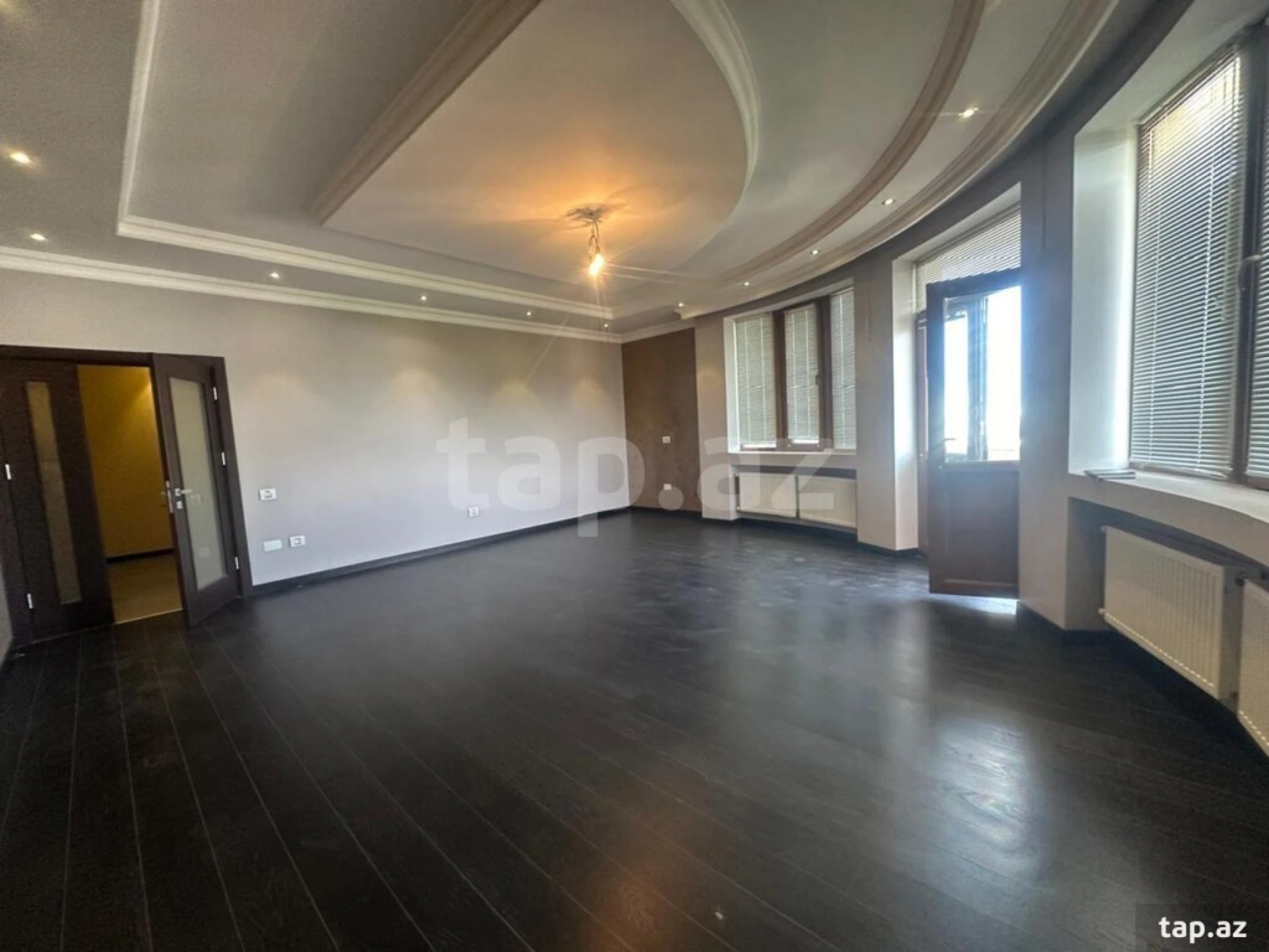 Satılır 6 otaqlı yeni tikili 265 m²
