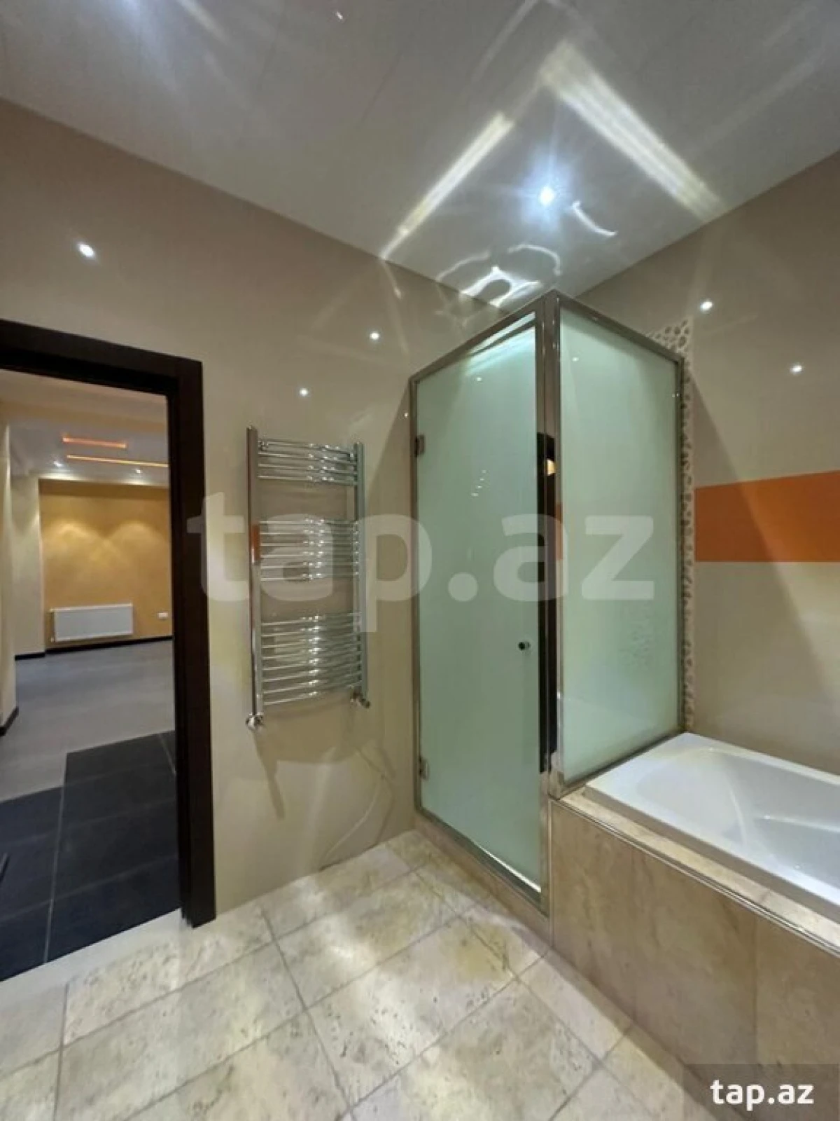 Satılır 6 otaqlı yeni tikili 265 m²