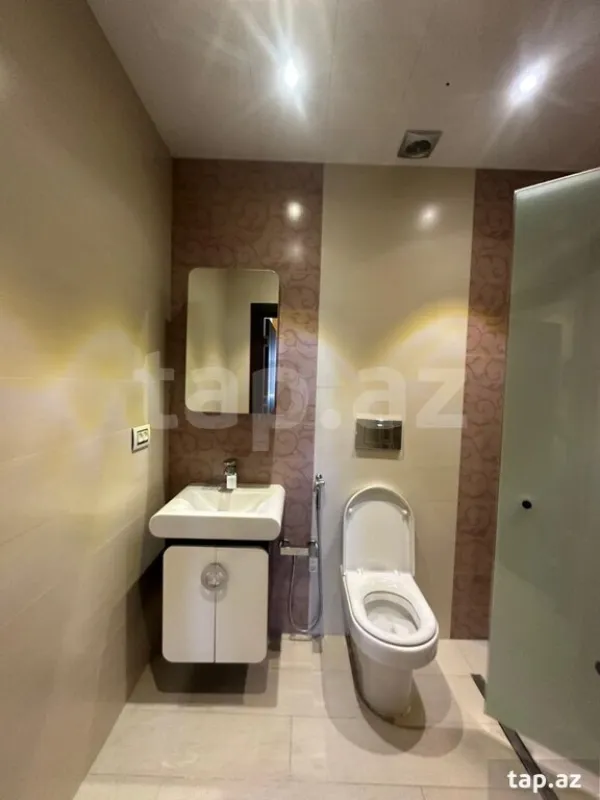 Satılır 6 otaqlı yeni tikili 265 m²