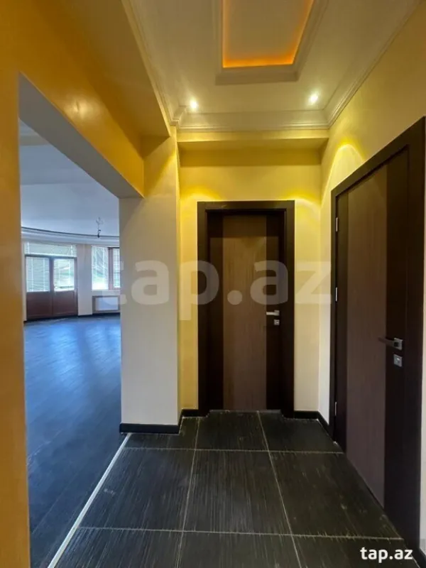 Satılır 6 otaqlı yeni tikili 265 m²