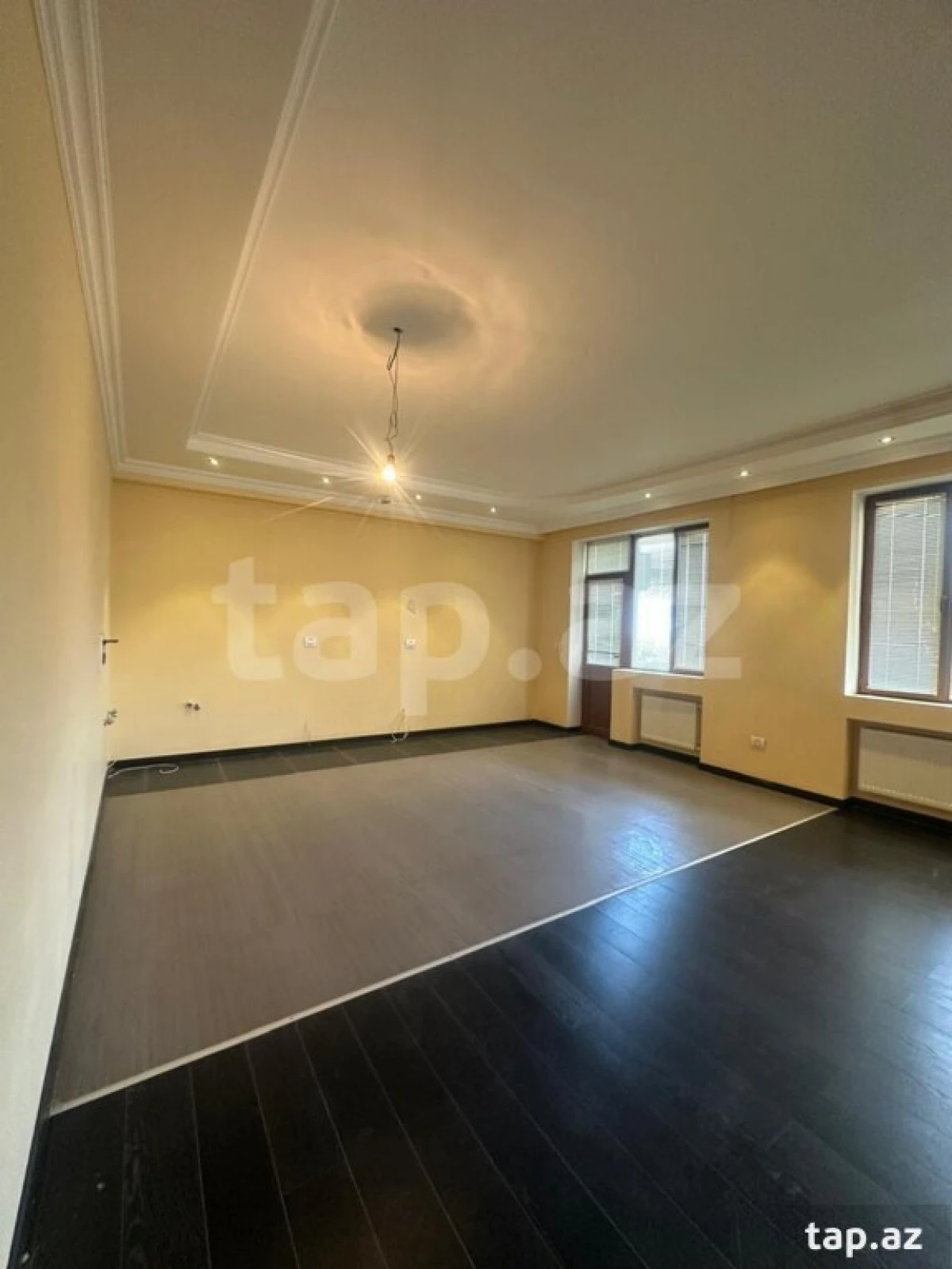 Satılır 6 otaqlı yeni tikili 265 m²