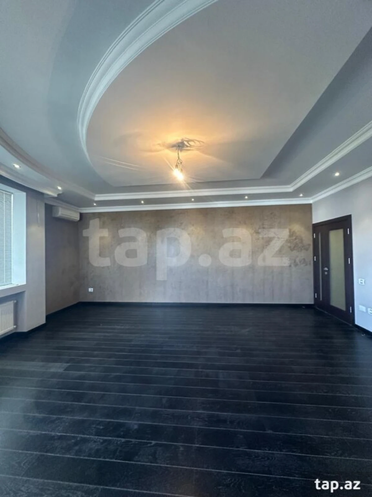 Satılır 6 otaqlı yeni tikili 265 m²
