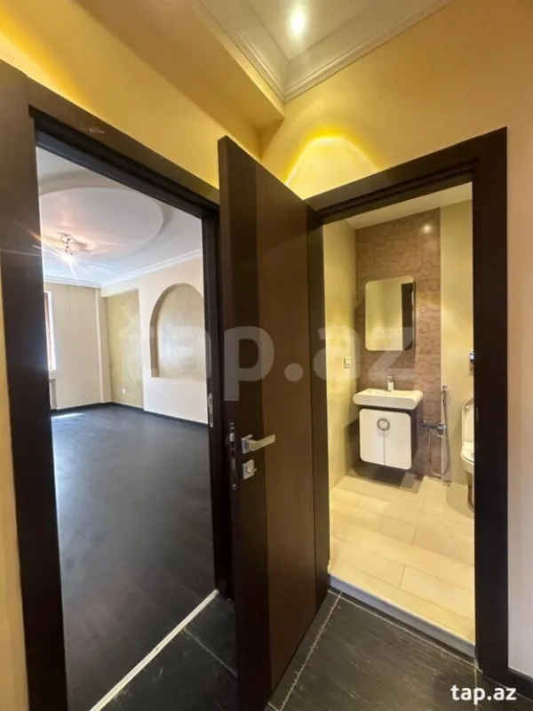 Satılır 6 otaqlı yeni tikili 265 m²