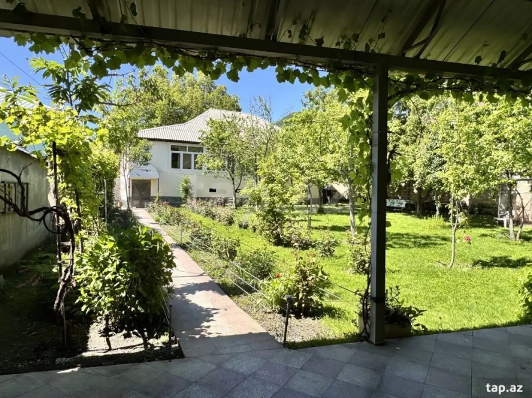 Kirayə verilir 3 otaqlı həyət evi 90 m²