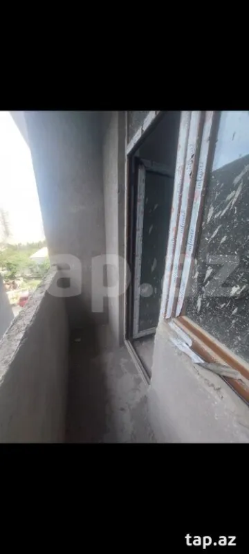 Satılır 3 otaqlı yeni tikili 115 m²