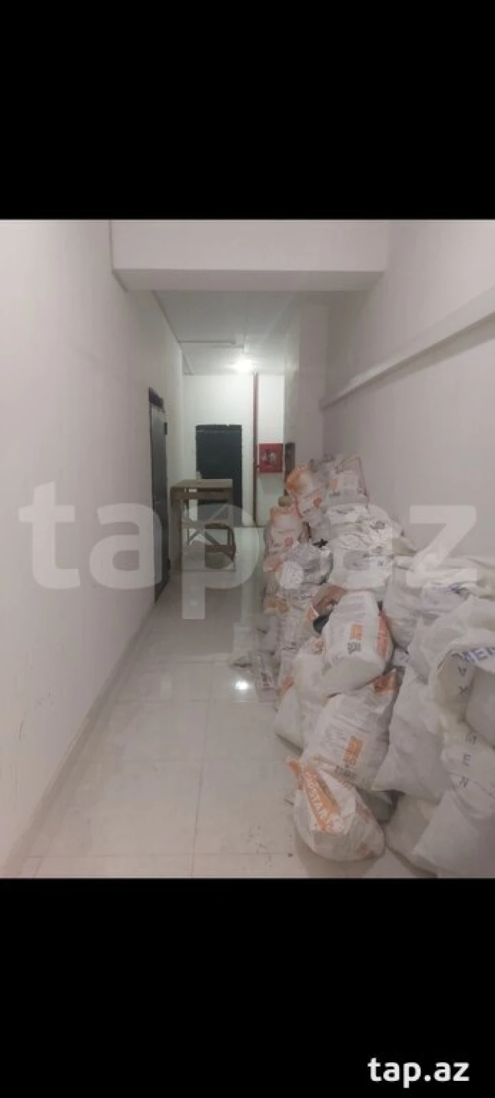Satılır 3 otaqlı yeni tikili 115 m²