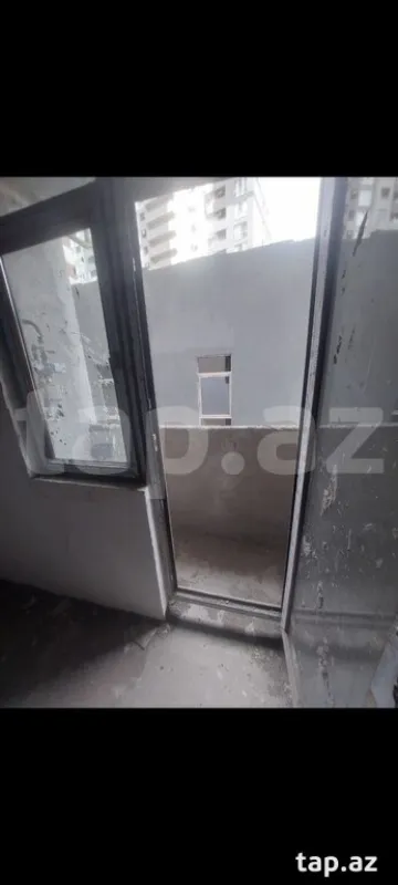 Satılır 3 otaqlı yeni tikili 115 m²