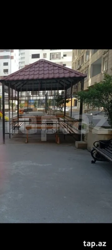 Satılır 3 otaqlı yeni tikili 115 m²