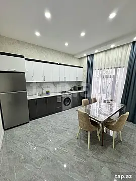 Kirayə verilir 4 otaqlı həyət evi 150 m²