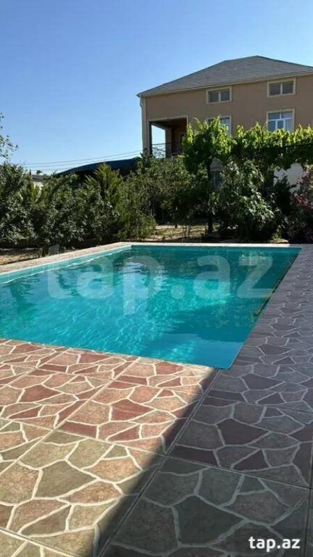 Kirayə verilir 3 otaqlı həyət evi 100 m²