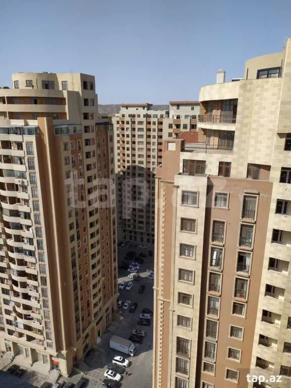 Satılır 3 otaqlı yeni tikili 105 m²