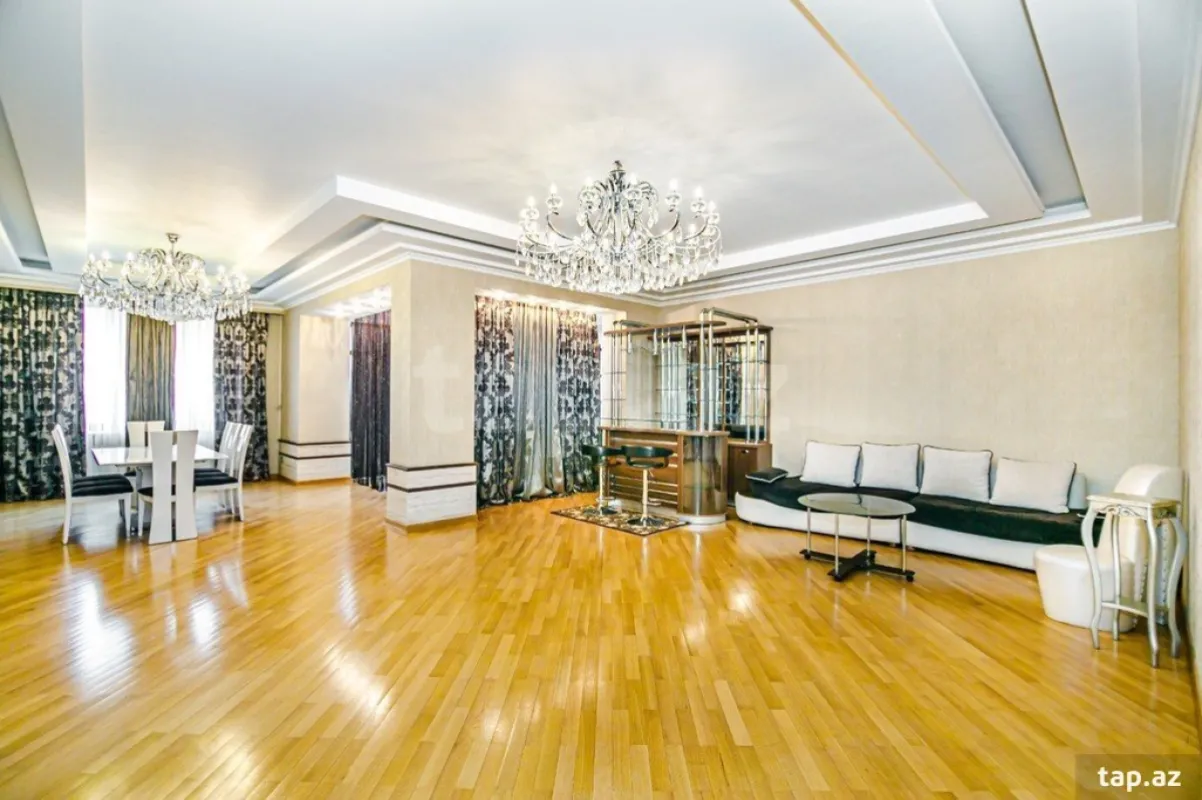 Kirayə verilir 4 otaqlı yeni tikili 200 m²