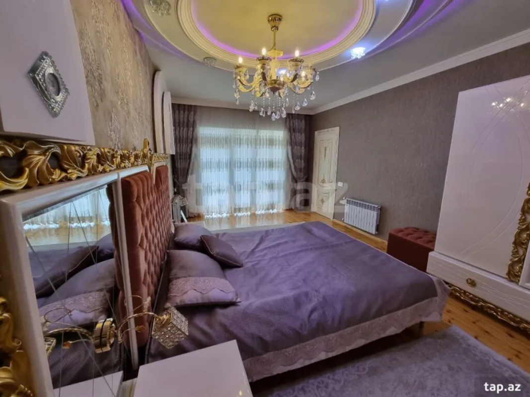 Satılır 7 otaqlı həyət evi