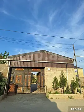 Satılır 4 otaqlı həyət evi