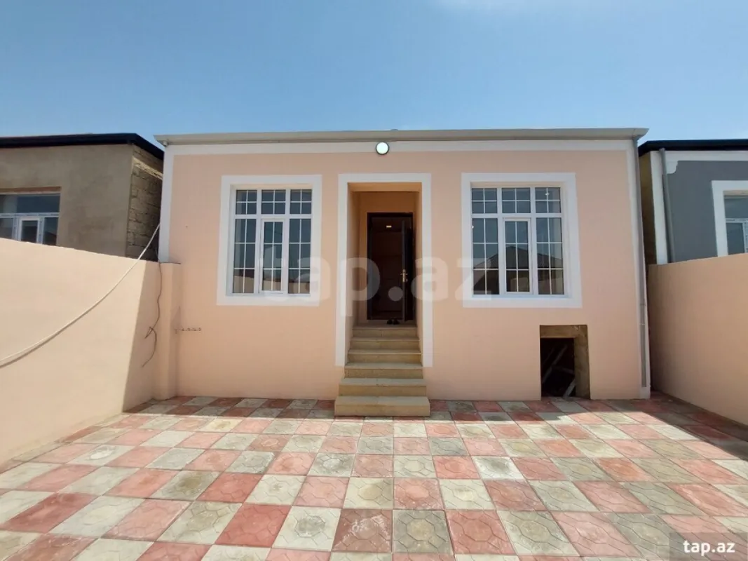 Satılır 3 otaqlı həyət evi