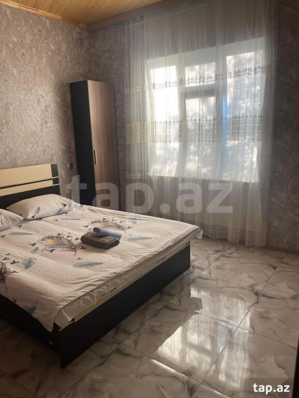 Kirayə verilir 3 otaqlı həyət evi