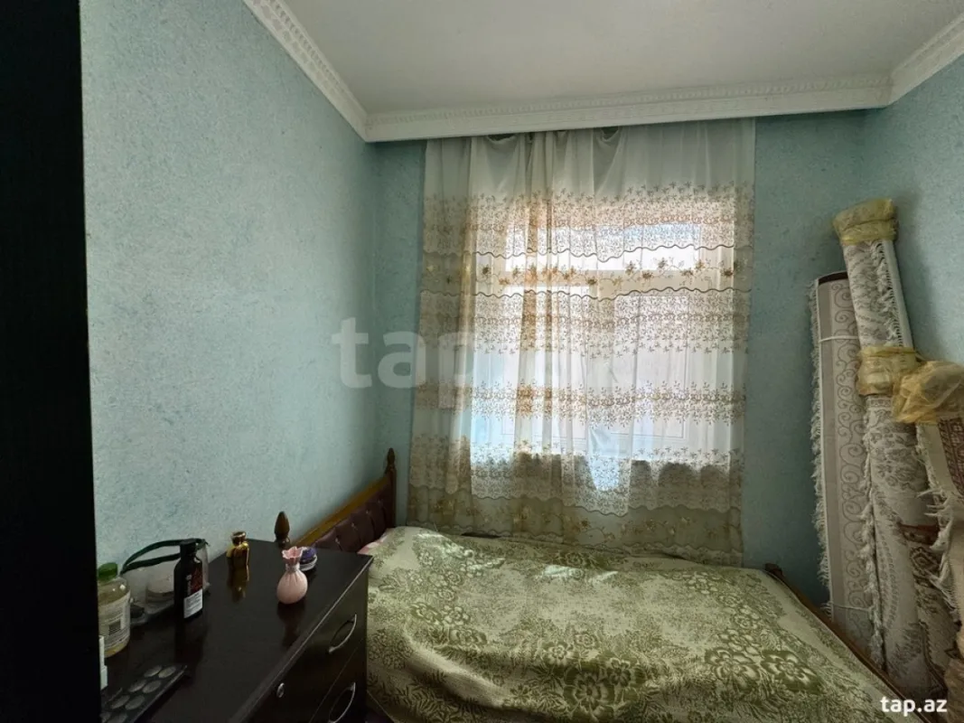 Satılır 3 otaqlı həyət evi