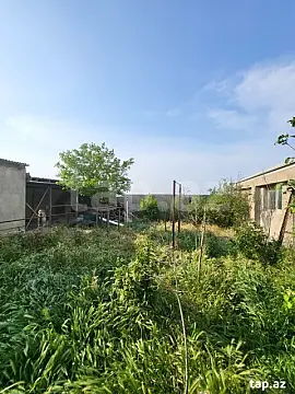 Satılır 5 otaqlı həyət evi