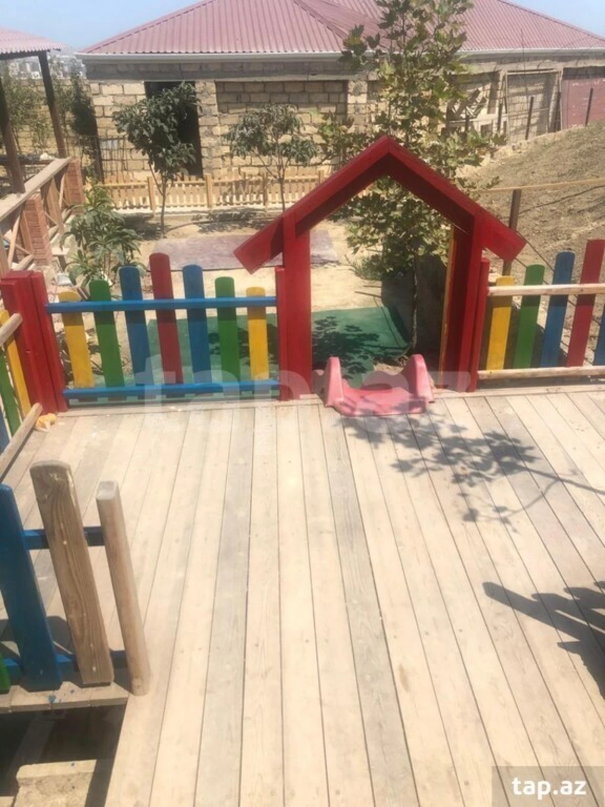 Satılır 5 otaqlı həyət evi