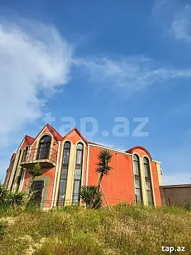 Satılır 5 otaqlı həyət evi — Bakı, Nizami 5 otaq