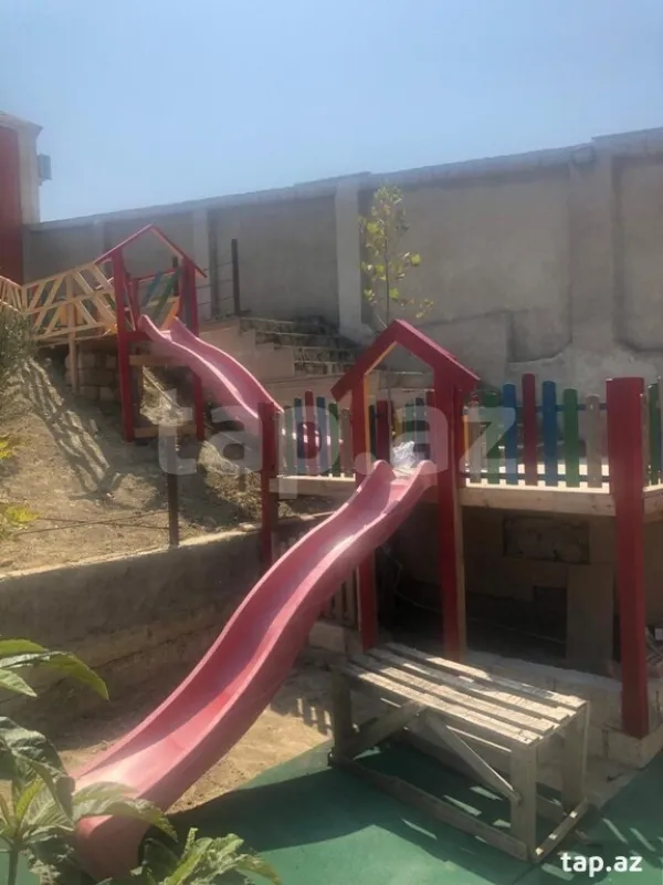 Satılır 5 otaqlı həyət evi