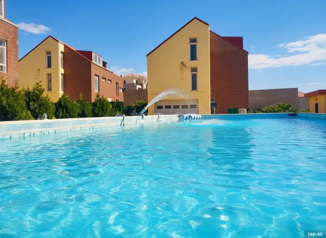 Satılır 7 otaqlı həyət evi