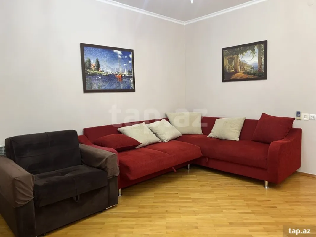 Kirayə verilir 2 otaqlı mənzil 65 m²