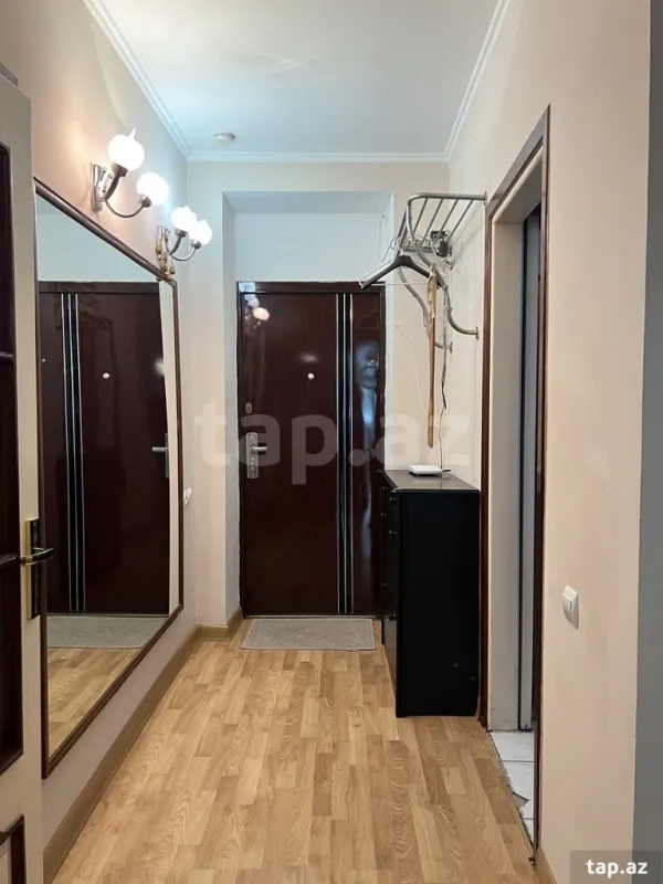 Kirayə verilir 2 otaqlı mənzil 65 m²