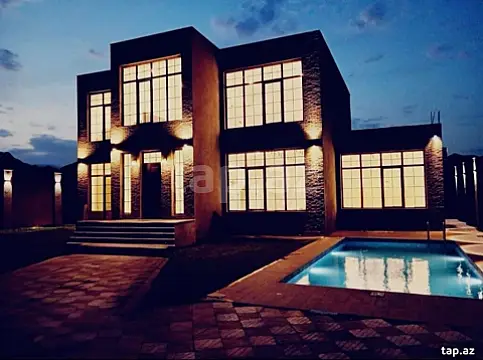 Kirayə verilir 5 otaqlı həyət evi 200 m²