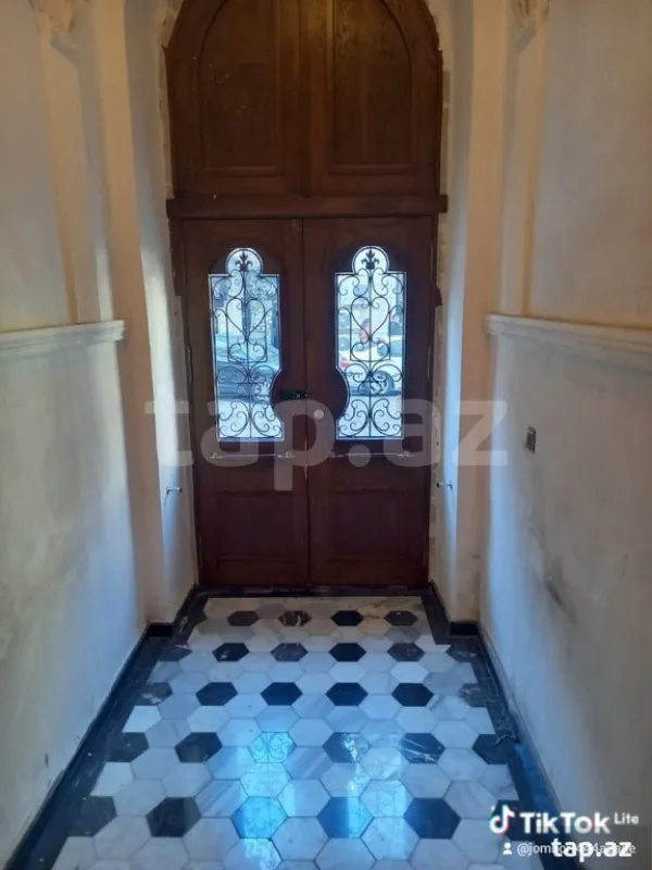 Kirayə verilir 3 otaqlı mənzil 120 m²