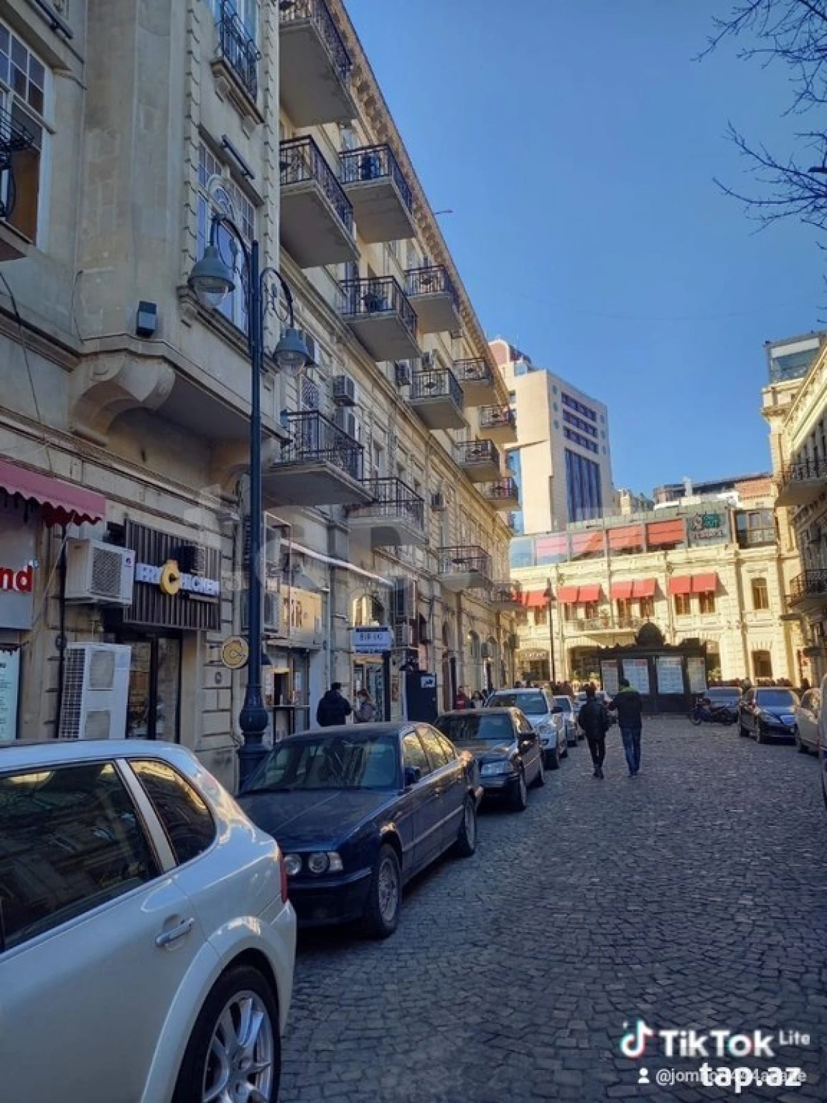 Kirayə verilir 3 otaqlı mənzil 120 m²