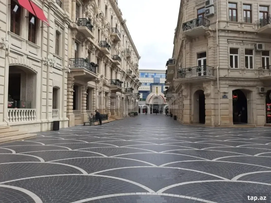 Kirayə verilir 3 otaqlı mənzil 120 m²