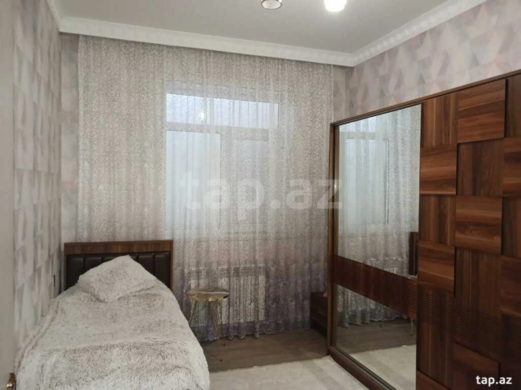 Satılır 4 otaqlı həyət evi 98 m²