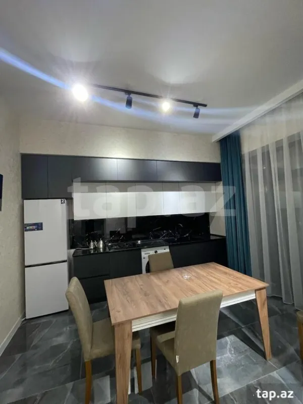 Kirayə verilir 4 otaqlı həyət evi 150 m²