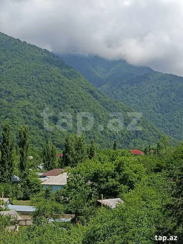 Kirayə verilir 5 otaqlı həyət evi