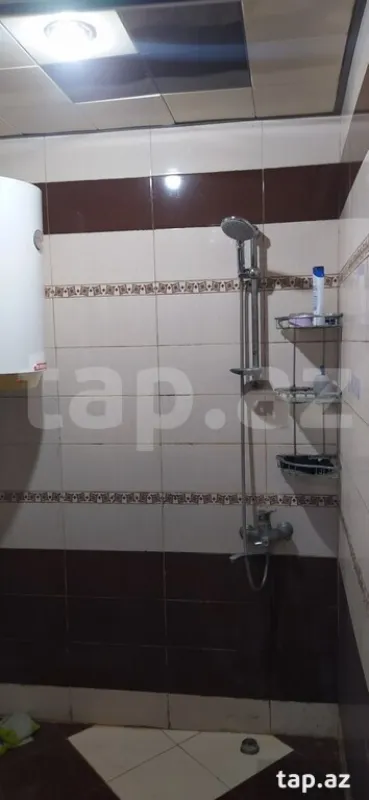 Kirayə verilir 2 otaqlı mənzil 65 m²