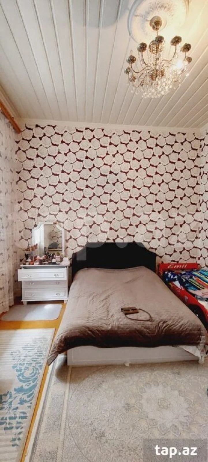 Satılır 4 otaqlı həyət evi