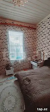 Satılır 4 otaqlı həyət evi