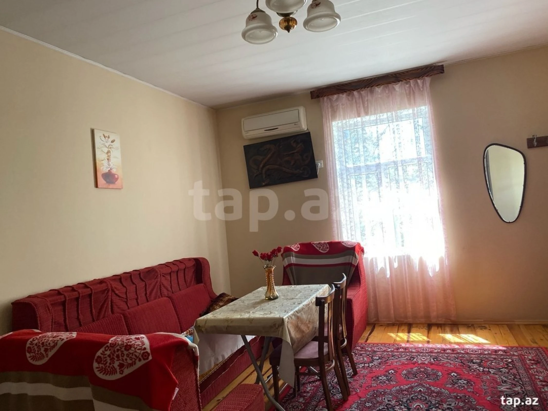 Kirayə verilir 3 otaqlı həyət evi