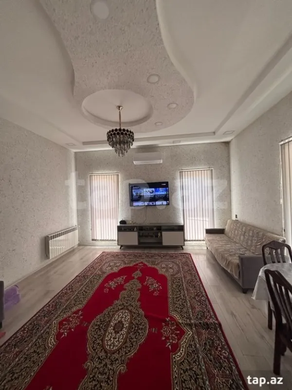 Satılır 4 otaqlı həyət evi