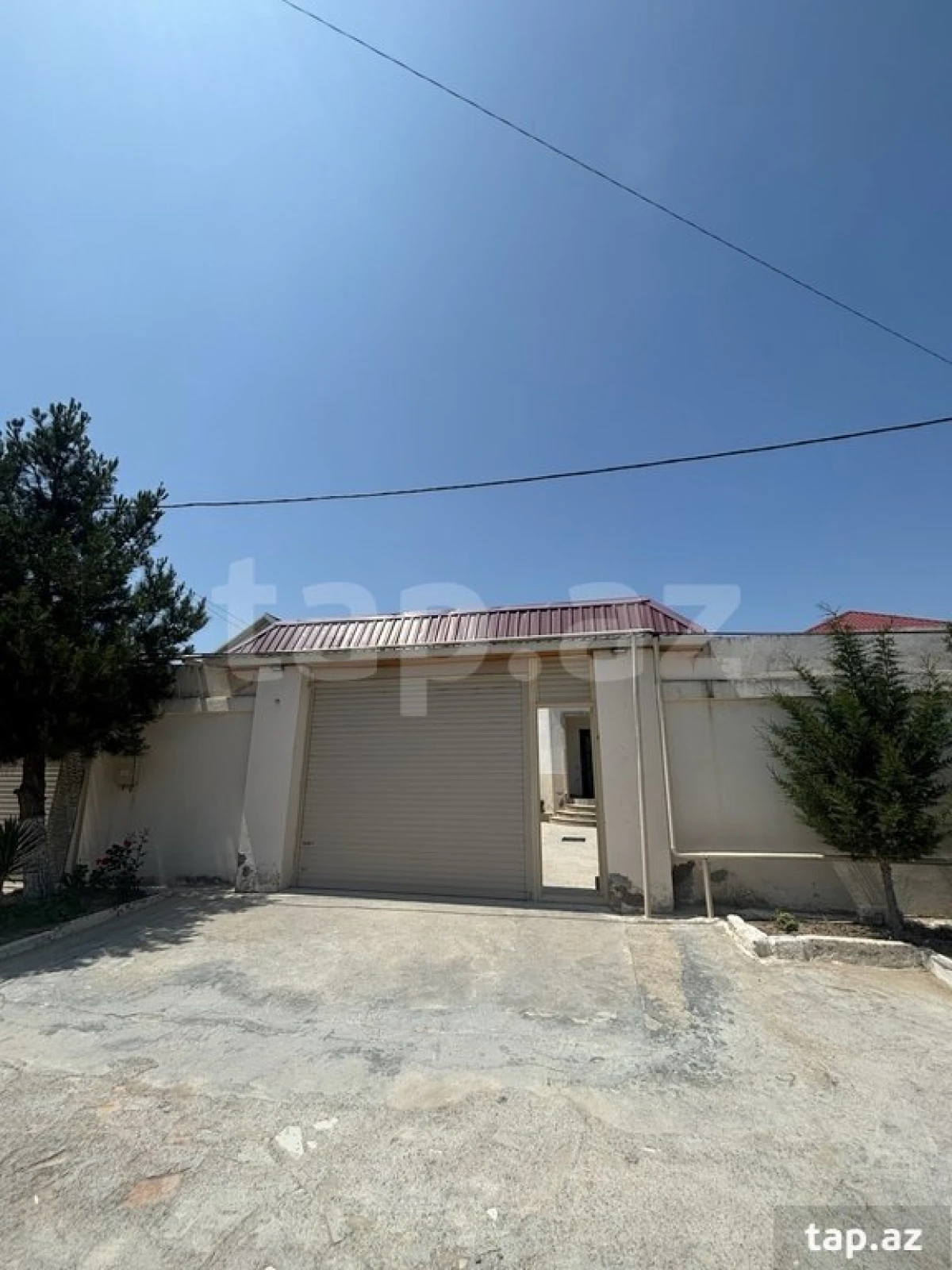 Satılır 4 otaqlı həyət evi